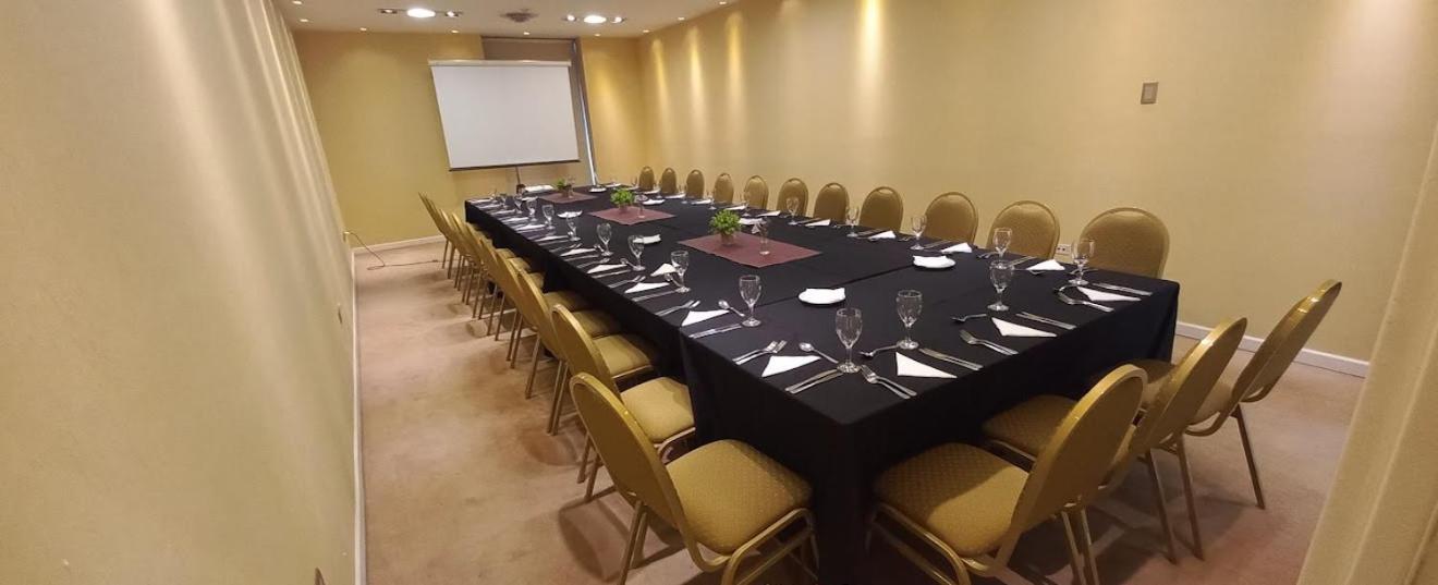 Howard Johnson Villa Maria Hotel Y Casino Екстер'єр фото